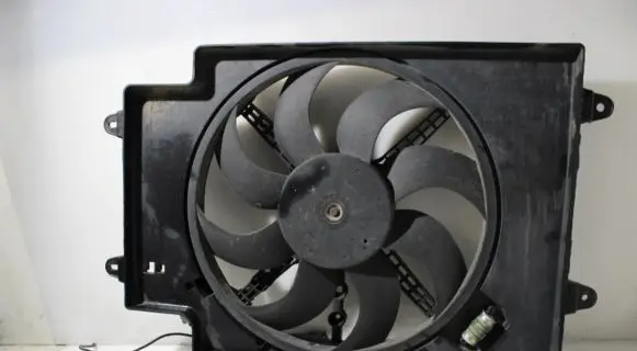 Alfa Romeo GT Air conditioning (A/C) fan (condenser) 