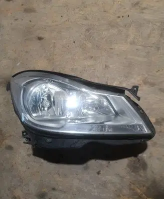 Mercedes-Benz C W204 Headlight/headlamp 2048205259