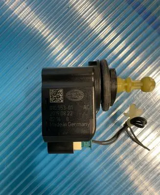 Skoda Karoq Headlight level adjustment motor 01055301 0216 20190822