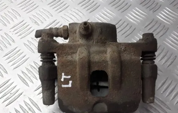 Mitsubishi Lancer Rear brake caliper