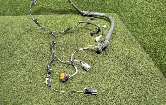 Renault Master III Front door wiring loom 240512927R