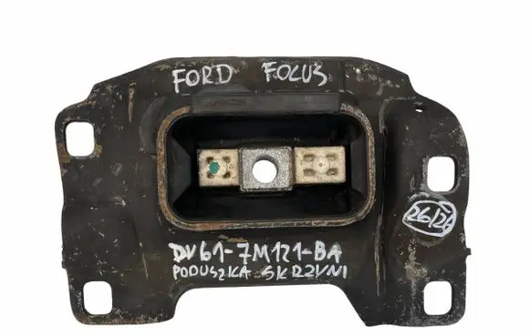 Ford Focus Engine mount bracket DV617M121BA