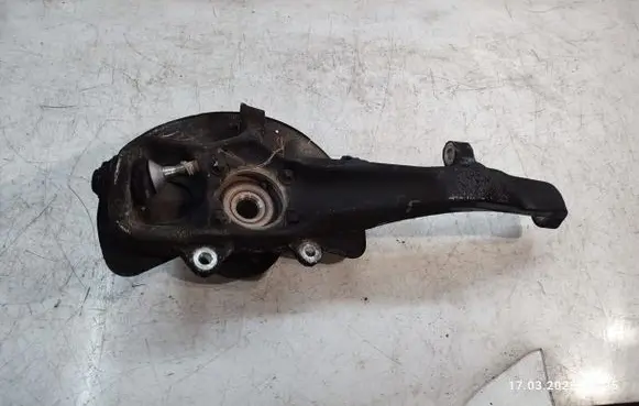 Mercedes-Benz GL X166 Front wheel hub 16610