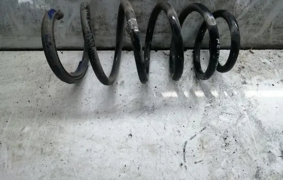 Opel Meriva B Front coil spring