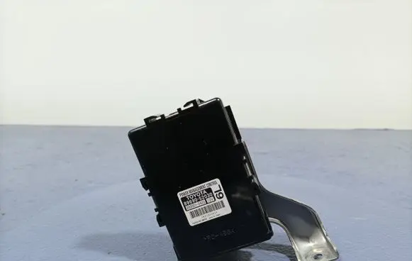 Toyota Urban Cruiser (XP110) Other control units/modules 89690-52030