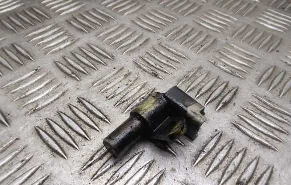 Camshaft position sensor