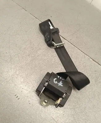 Audi A4 S4 B8 8K Rear seatbelt 621421000 000090H