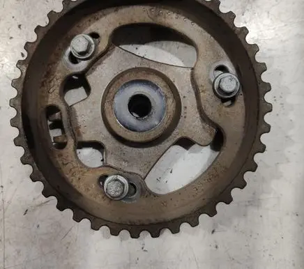 Renault Clio III Crankshaft gear 
