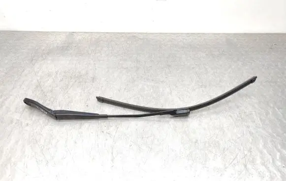 Volvo V60 Windshield/front glass wiper blade 30753504