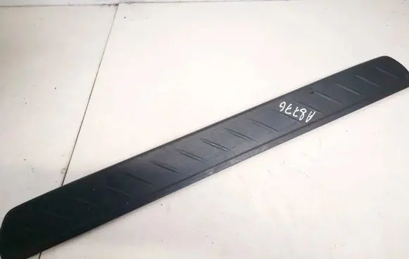 Honda Civic Front sill trim cover 84202smge012