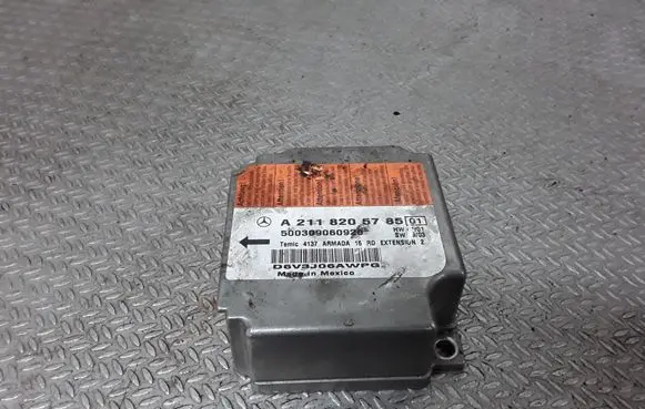 Mercedes-Benz E W211 Airbag control unit/module A2118205785
