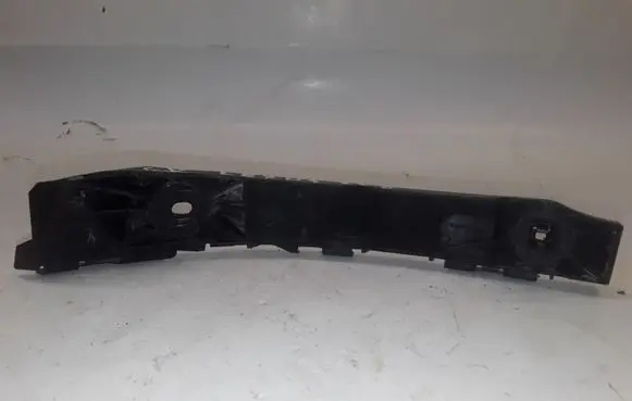 Lexus IS 220D-250-350 Front bumper mounting bracket 5256253010 NOTCODE