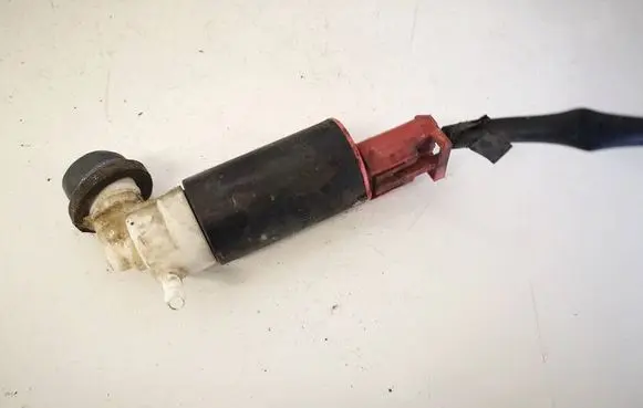 Toyota Corolla Verso AR10 Windscreen/windshield washer pump 