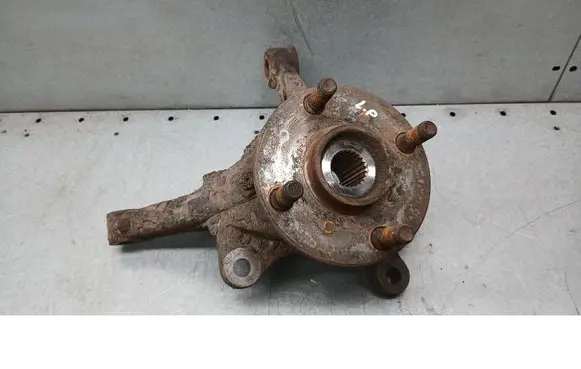 Toyota Yaris Verso Front wheel hub spindle knuckle