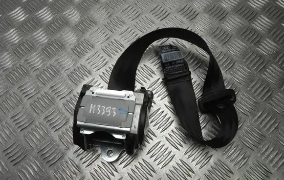 Audi A8 S8 D3 4E Front seatbelt 4E0857807C M3393