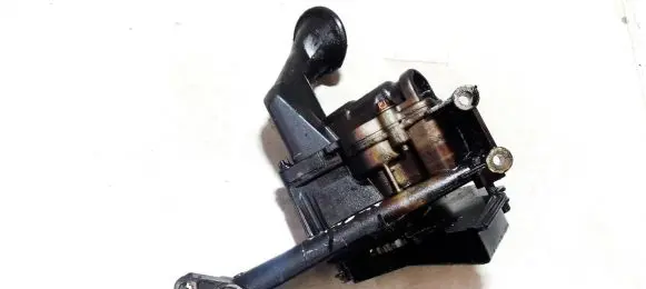 Mercedes-Benz A W168 Oil pump a1661810020 NENSUATYTA