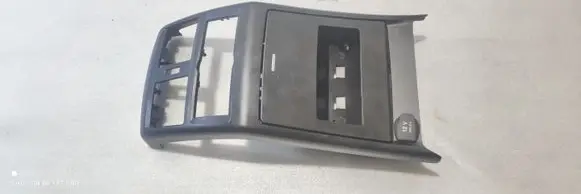 Mercedes-Benz GL X166 Other center console (tunnel) element 136931