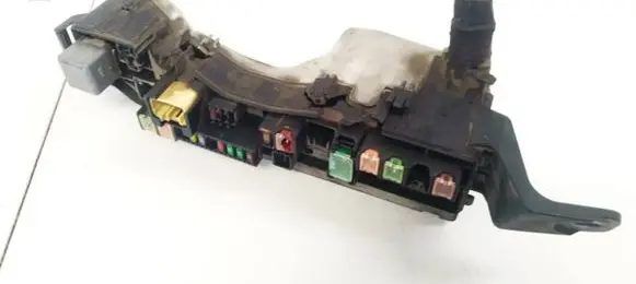 Toyota Avensis T250 Fuse box set
