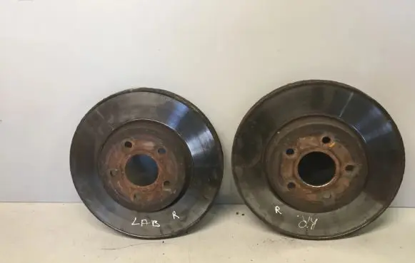 Ford Mondeo Mk III Front brake disc