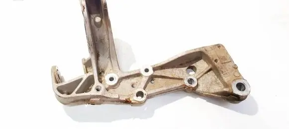 Skoda Octavia Mk2 (1Z) Front lower control arm/wishbone 1k0199296f
