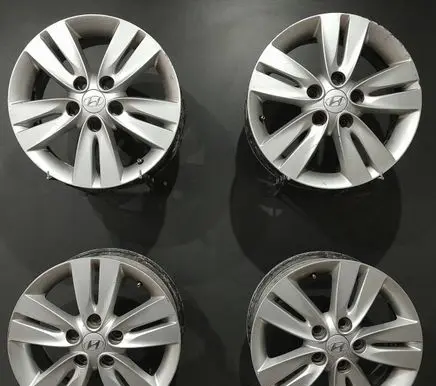 Hyundai ix20 R16 alloy rim 52910-1K100