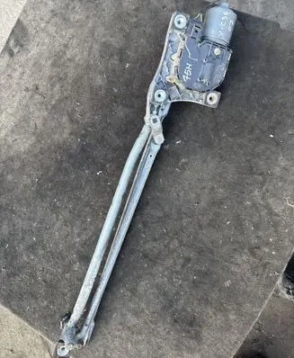 Front wiper linkage and motor