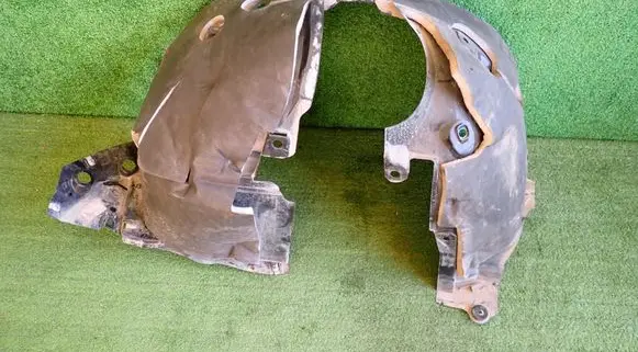 Nissan Juke II F16 Front arch 