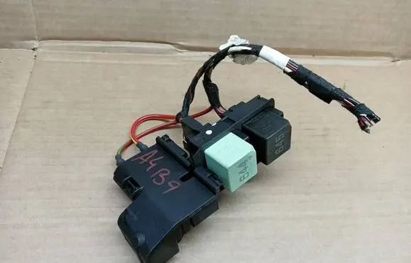 Audi A4 S4 B9 Fuse 8W0937503B 180312