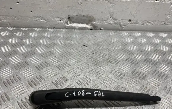 Citroen C4 I Rear wiper blade arm