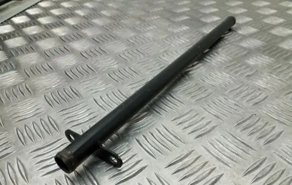 Audi A8 S8 D2 4D Engine coolant pipe/hose
