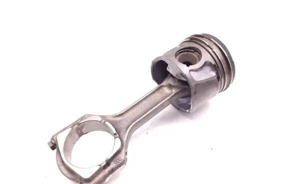 Opel Insignia A Piston with connecting rod A20DTH