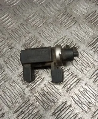 Audi A4 S4 B6 8E 8H Turbo solenoid valve 8E0906628
