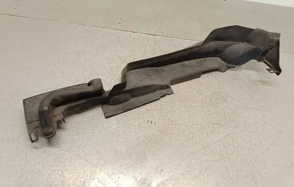 Fender end trim