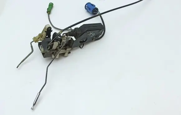 Jaguar XJ X40 Rear door lock 