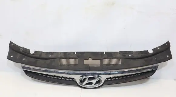 Hyundai i30 Front grill 863512L000