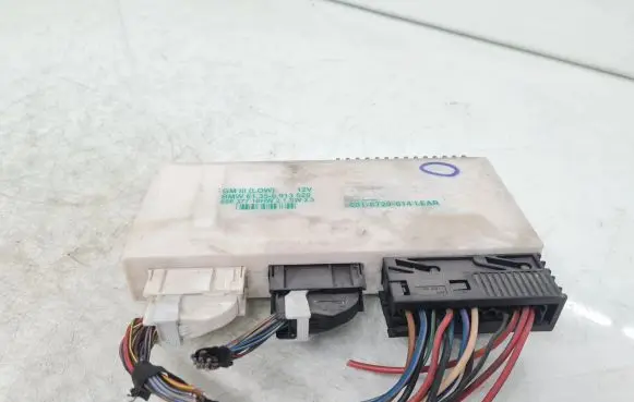 BMW 5 E39 Comfort/convenience module 61356913520 6913520