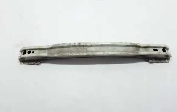 Volvo V70 Front bumper cross member 30791152