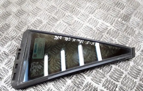Mazda CX-5 Rear door window glass e643r003021