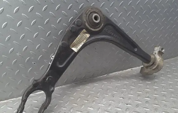 Citroen C5 Front lower control arm/wishbone 7BAA07 0852046 461GAYR2NF