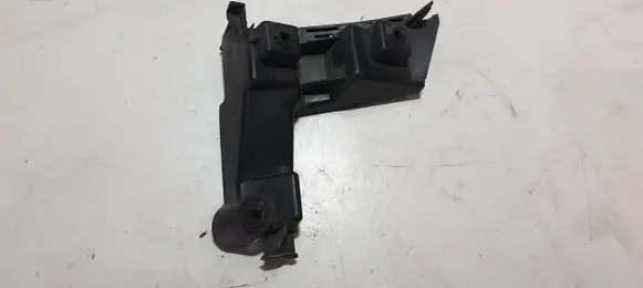 Volvo XC70 Rear bumper mounting bracket 30678650 BP3EA