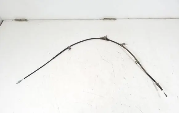 Handbrake/parking brake wiring cable