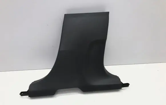 Volvo XC40 (B) pillar trim (bottom) 31457497