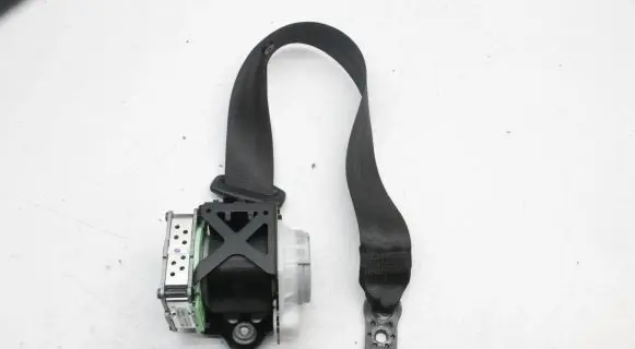 Audi A8 S8 D4 4H Rear seatbelt 4H0857805D