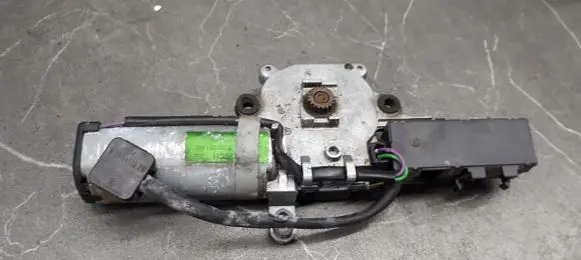 Mercedes-Benz C W202 Sunroof motor/actuator 0390201608