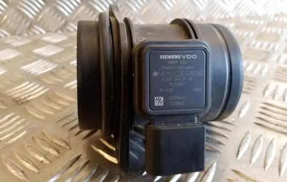 Mitsubishi Colt Mass air flow meter A0000942948 1525A001 003016333