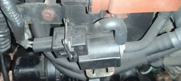 Ford Grand C-MAX Turbo solenoid valve 70400600 7.04006.00