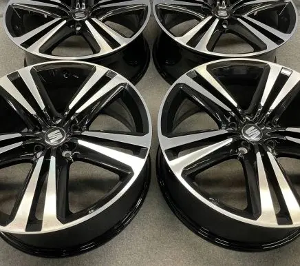 R19 alloy rim