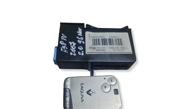 Renault Espace - Grand espace IV Ignition key card reader 8200224594