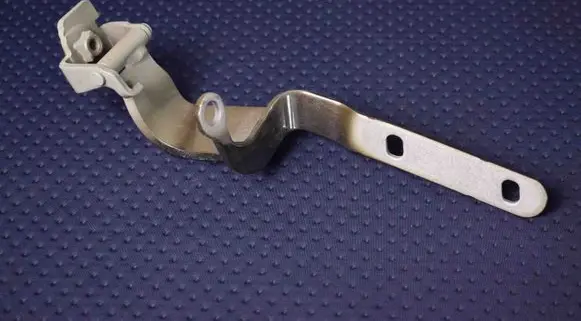 Audi A7 S7 4G Tailgate/trunk/boot hinge 4G8827300