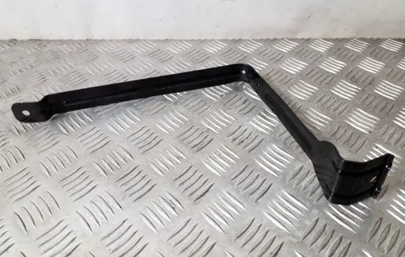Battery bracket